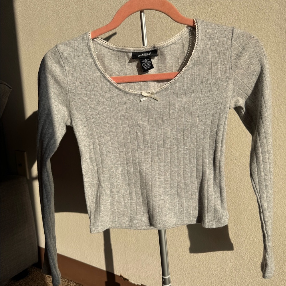 Light Gray Long Sleeve Top with white bow detail size S